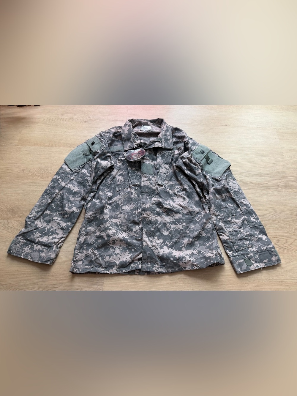 Army Combat Uniform Jacket Mens Small Regular UCP Digital Camo Military NWT